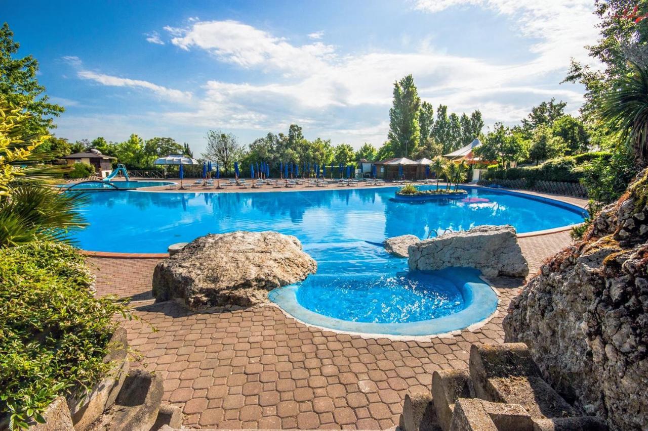 Divacamp San Marino Hotel Exterior foto